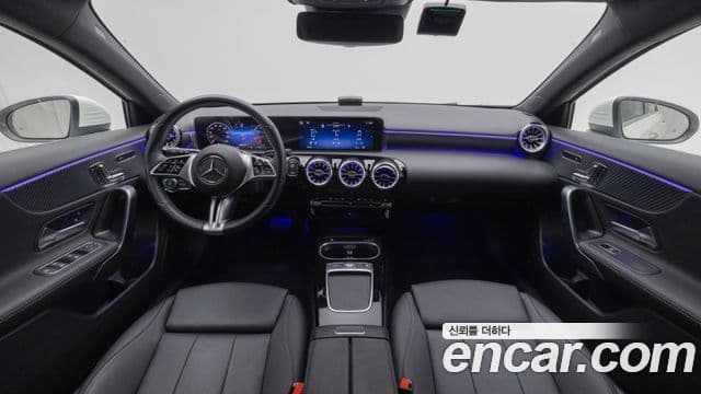 Mercedes-Benz A-Class 2025 — Şəkil 9/20