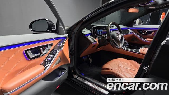 Mercedes-Benz S-Class 2022 — Photo 5/35