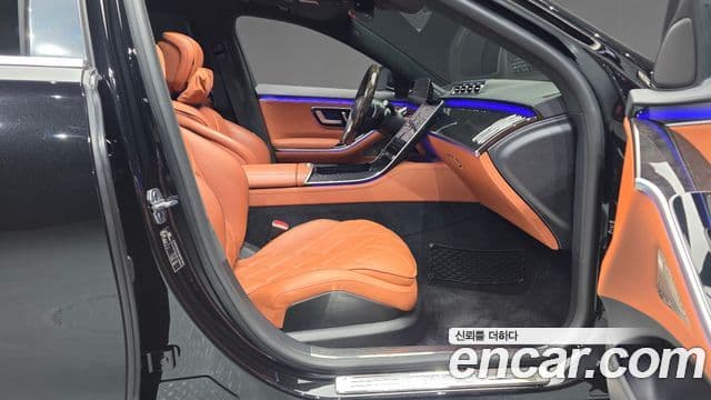 Mercedes-Benz S-Class 2022 — Photo 19/35