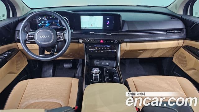 Kia Carnival 2022 — ფოტო 7/20