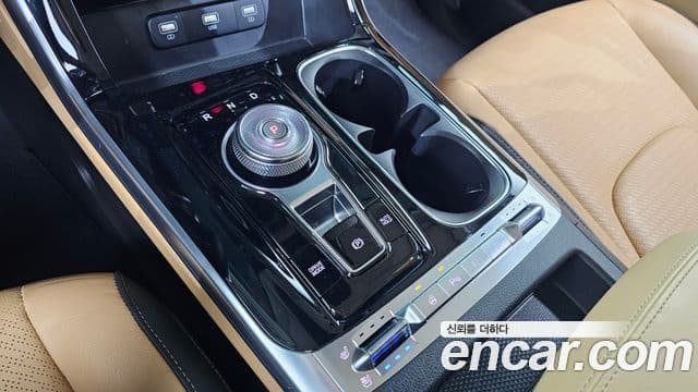 Kia Carnival 2022 — ფოტო 9/20