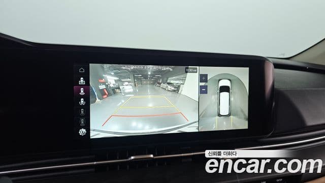 Kia Carnival 2022 — ფოტო 14/20