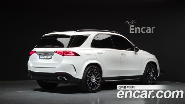 Mercedes-Benz GLE-Class 2022 — Фото 2/20