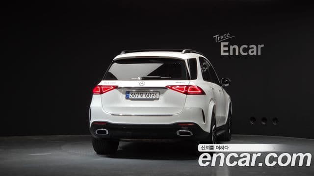 Mercedes-Benz GLE-Class 2022 — Фото 4/20