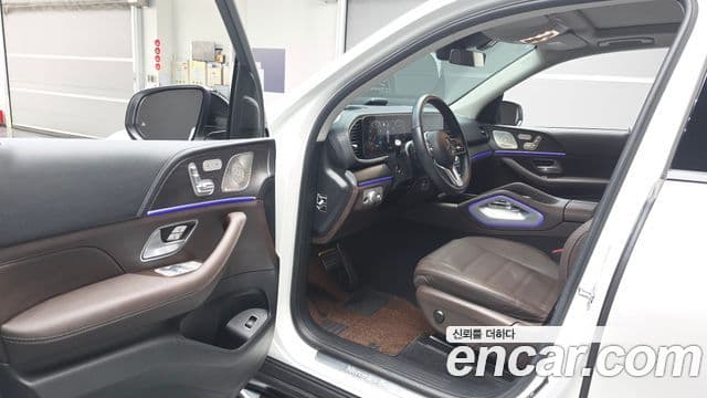 Mercedes-Benz GLE-Class 2022 — Фото 10/20