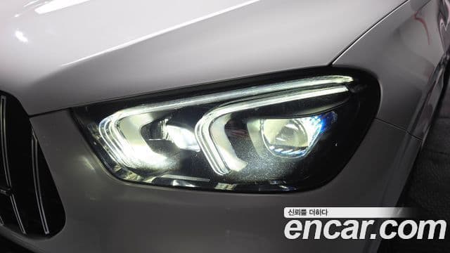 Mercedes-Benz GLE-Class 2022 — ფოტო 15/31