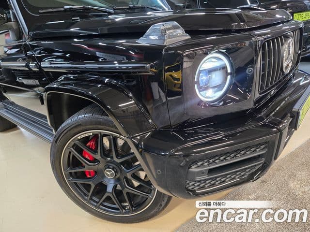 Mercedes-Benz G-Class 2021 — ფოტო 17/20