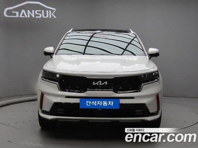 Kia Sorento 2021 — Фото 1/20
