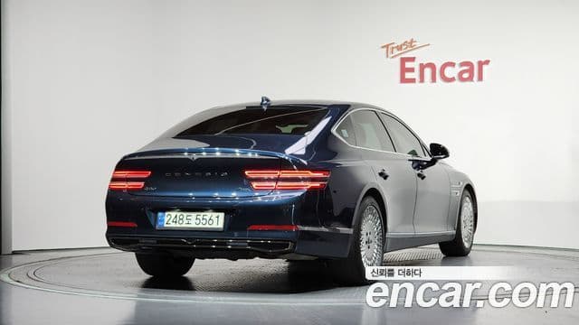 Genesis Electrified G80 2021 — ფოტო 2/20