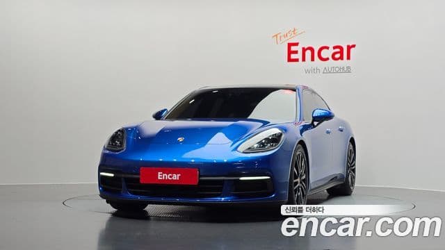 Porsche Panamera 2018 — Фото 2/20