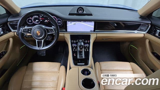 Porsche Panamera 2018 — Фото 10/20
