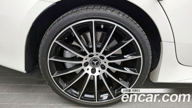 Mercedes-Benz CLS-Class 2021 — Фото 5/20