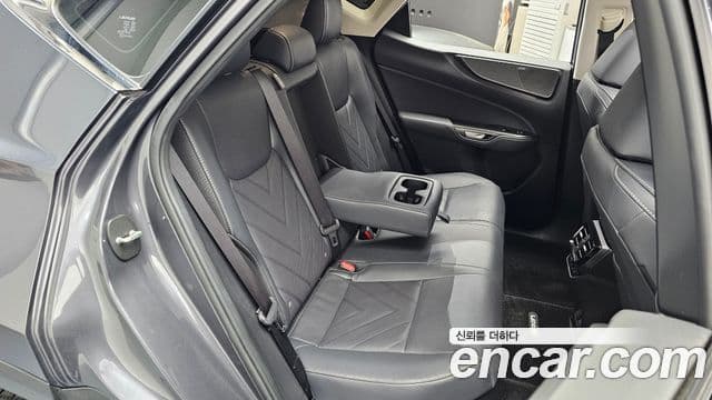 Lexus NX350h 2025 — Photo 37/37
