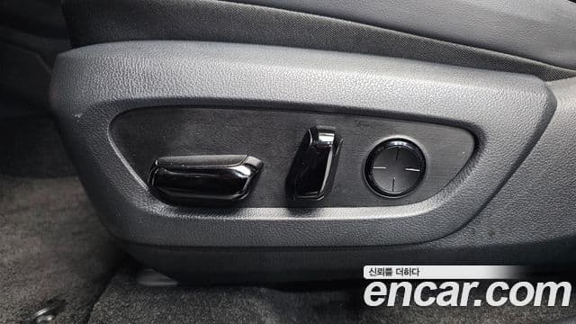 Lexus NX350h 2025 — Photo 24/37