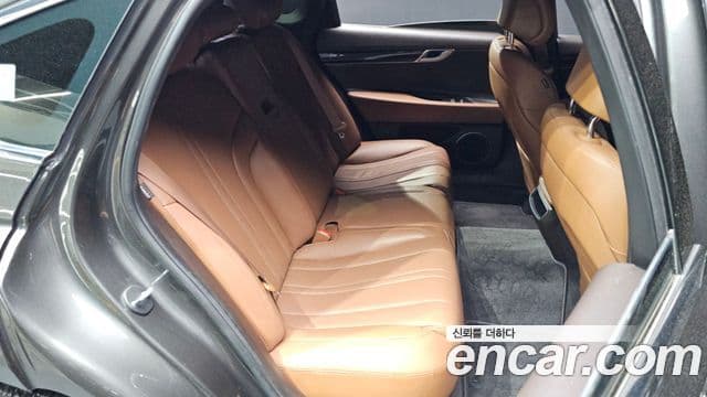 Genesis Electrified G80 2021 — Şəkil 12/20