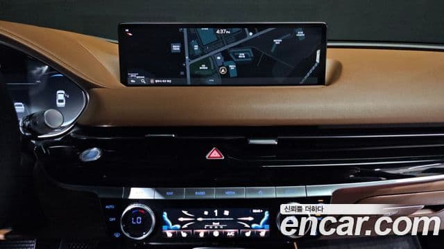 Genesis Electrified G80 2021 — Şəkil 15/20