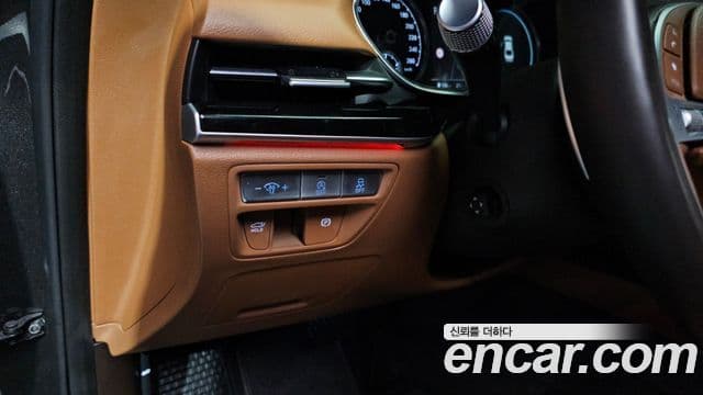 Genesis Electrified G80 2021 — Şəkil 18/20
