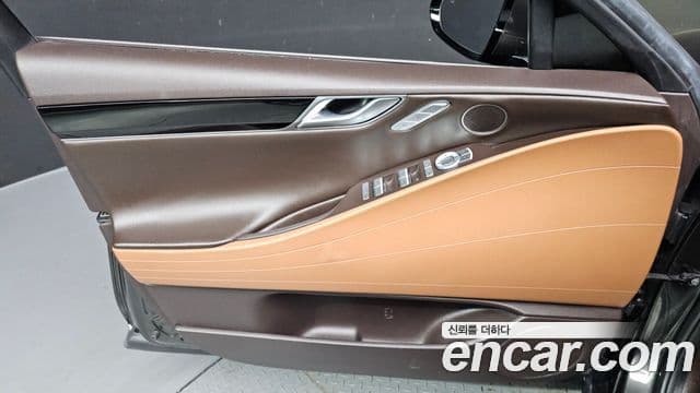 Genesis G80 2021 — Photo 2/32