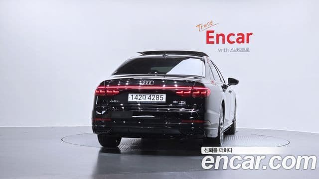 Audi A8 2021 — Şəkil 4/20