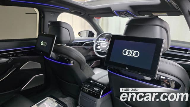 Audi A8 2021 — Şəkil 17/20