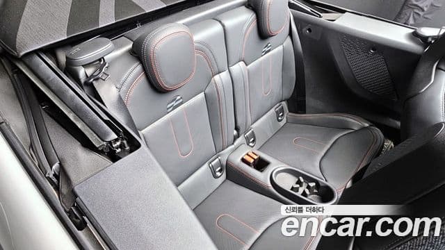 Mini Cooper S Convertible 2026 — Photo 15/30