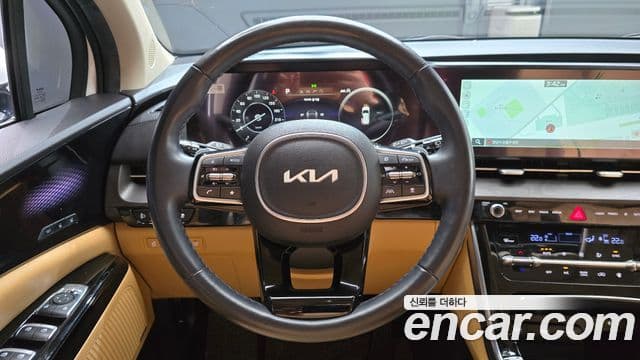 Kia Carnival 2021 — ფოტო 12/20