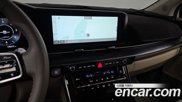Kia Carnival 2023 — Şəkil 14/20