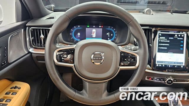 Volvo S60 2023 — Şəkil 13/20