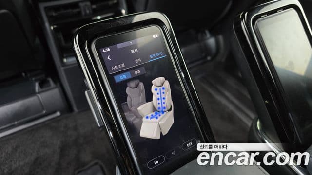 Toyota Alphard 2024 — Photo 6/38