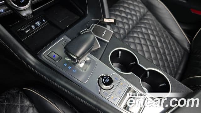 Genesis G70 2019 — ფოტო 9/20