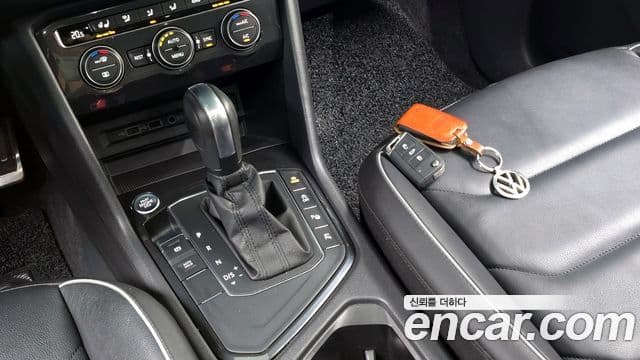 Volkswagen Tiguan 2019 — Şəkil 9/20