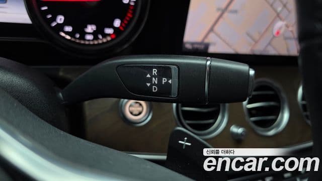 Mercedes-Benz E-Class 2019 — ფოტო 9/20