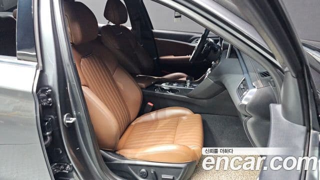 Genesis G70 2019 — Şəkil 17/34