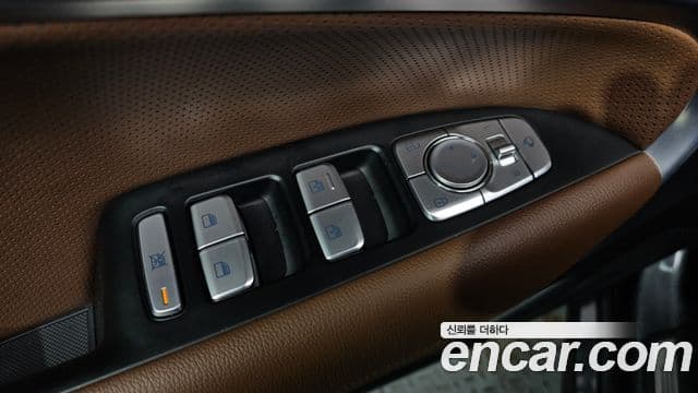 Genesis G70 2019 — Şəkil 9/34