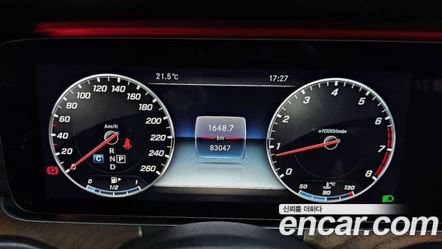 Mercedes-Benz E-Class 2018 — ფოტო 8/20