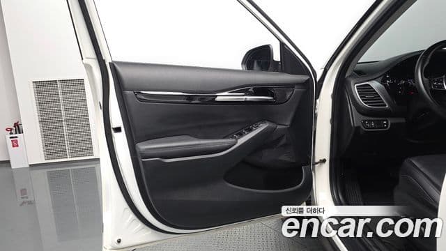 Kia Seltos 2020 — ფოტო 31/31