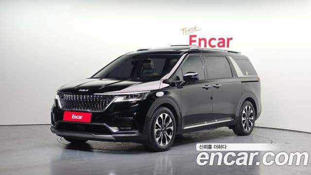 Kia Carnival 2022 — Фото 1/20
