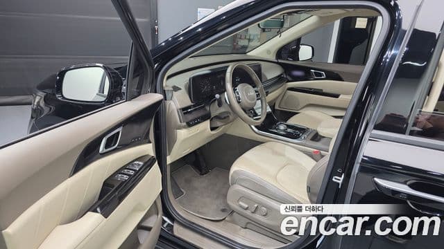 Kia Carnival 2022 — Фото 10/20