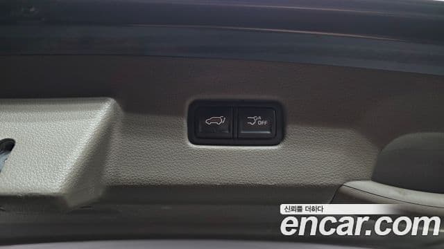 Kia Carnival 2022 — Фото 19/20