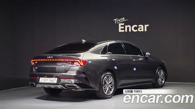 Kia K5 2023 — Şəkil 2/20