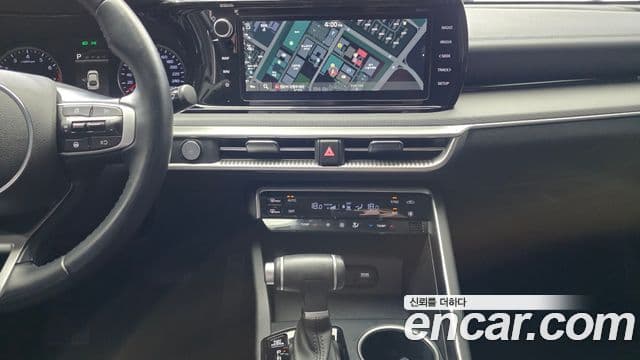 Kia K5 2023 — Şəkil 15/20