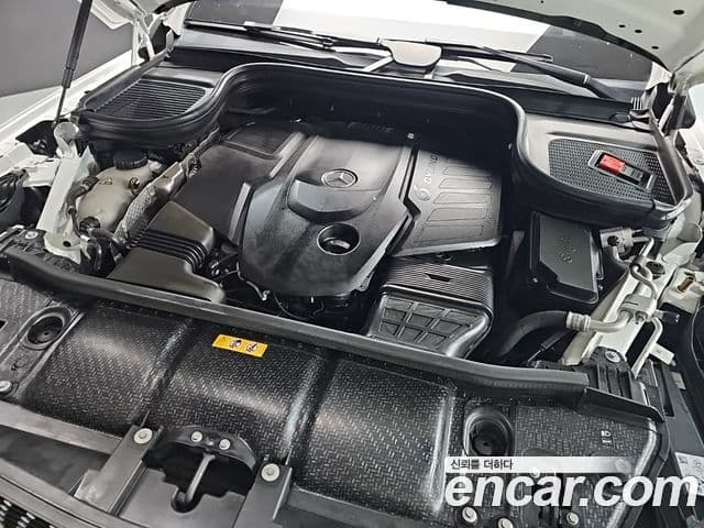 Mercedes-Benz GLE-Class 2023 — Şəkil 5/20