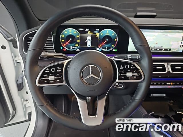 Mercedes-Benz GLE-Class 2023 — Şəkil 11/20