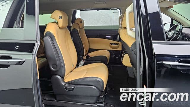 Kia Carnival 2021 — Şəkil 11/20