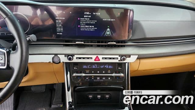 Kia Carnival 2021 — Şəkil 14/20