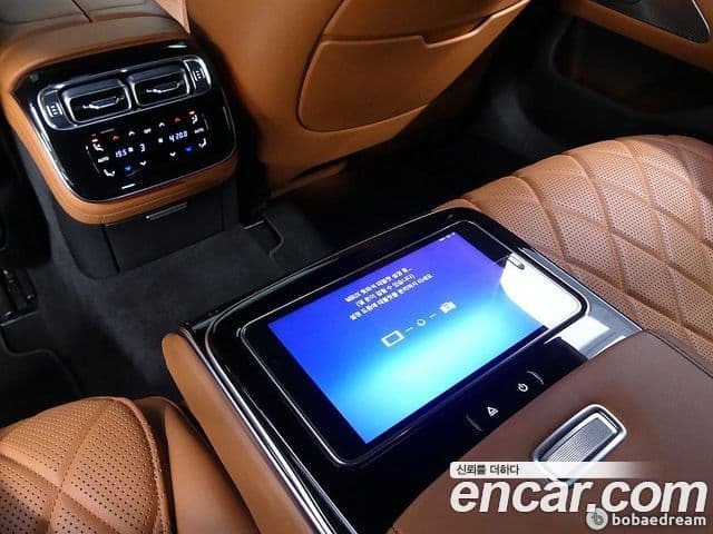 Mercedes-Benz S-Class 2021 — Photo 10/20