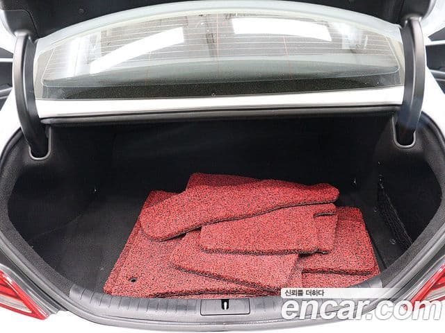 Genesis G70 2019 — Şəkil 17/20