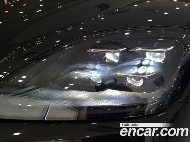 Porsche Cayenne 2025 — Şəkil 15/20