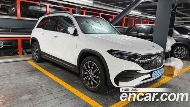 Mercedes-Benz EQB 2025 — ფოტო 2/3