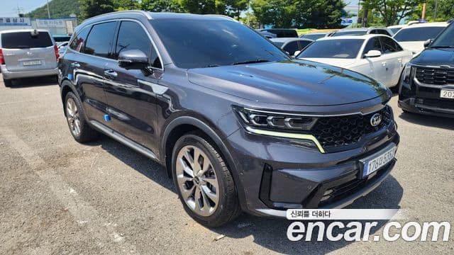 Kia Sorento 2021 — Фото 2/16